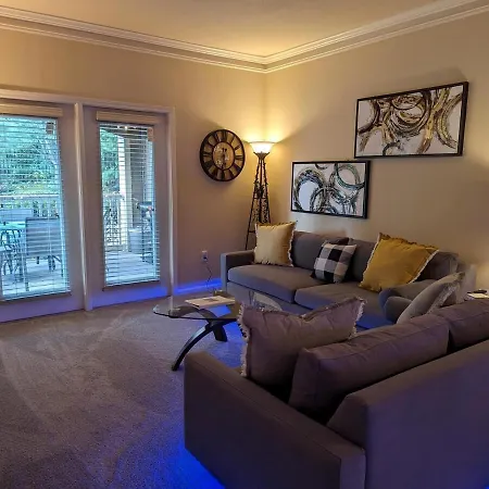Stay And Play - Sleeps 7 